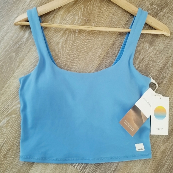 Vuori Daily Crop Tank Top Baltic Blue NWT Athletic Yoga Tennis Price Is Firm - Picture 10 of 12